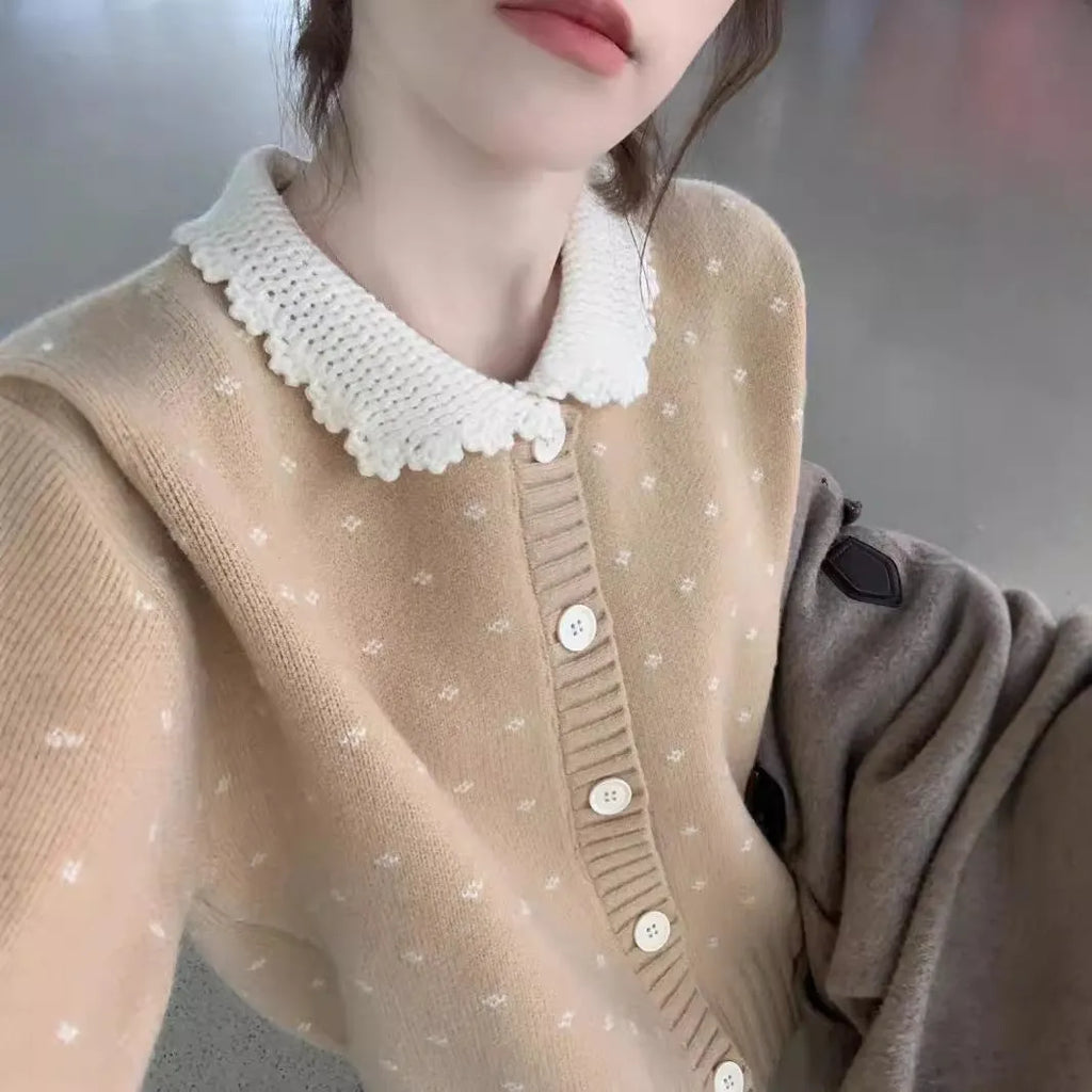 Retro Peter Pan collar knitted cardigan coat with floral pattern in navy blue colour