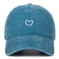 Retro baseball cap with small love embroidery in adjustable cotton construction