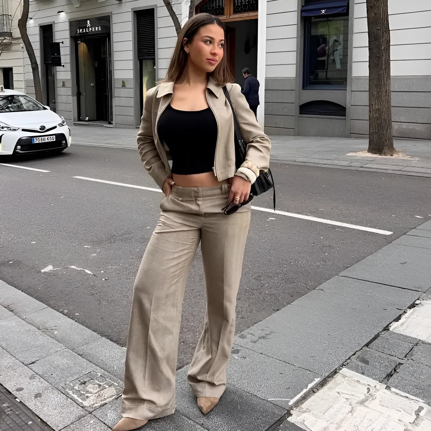 Women's polyester suit set with 3D herringbone pattern jacket and matching trousers