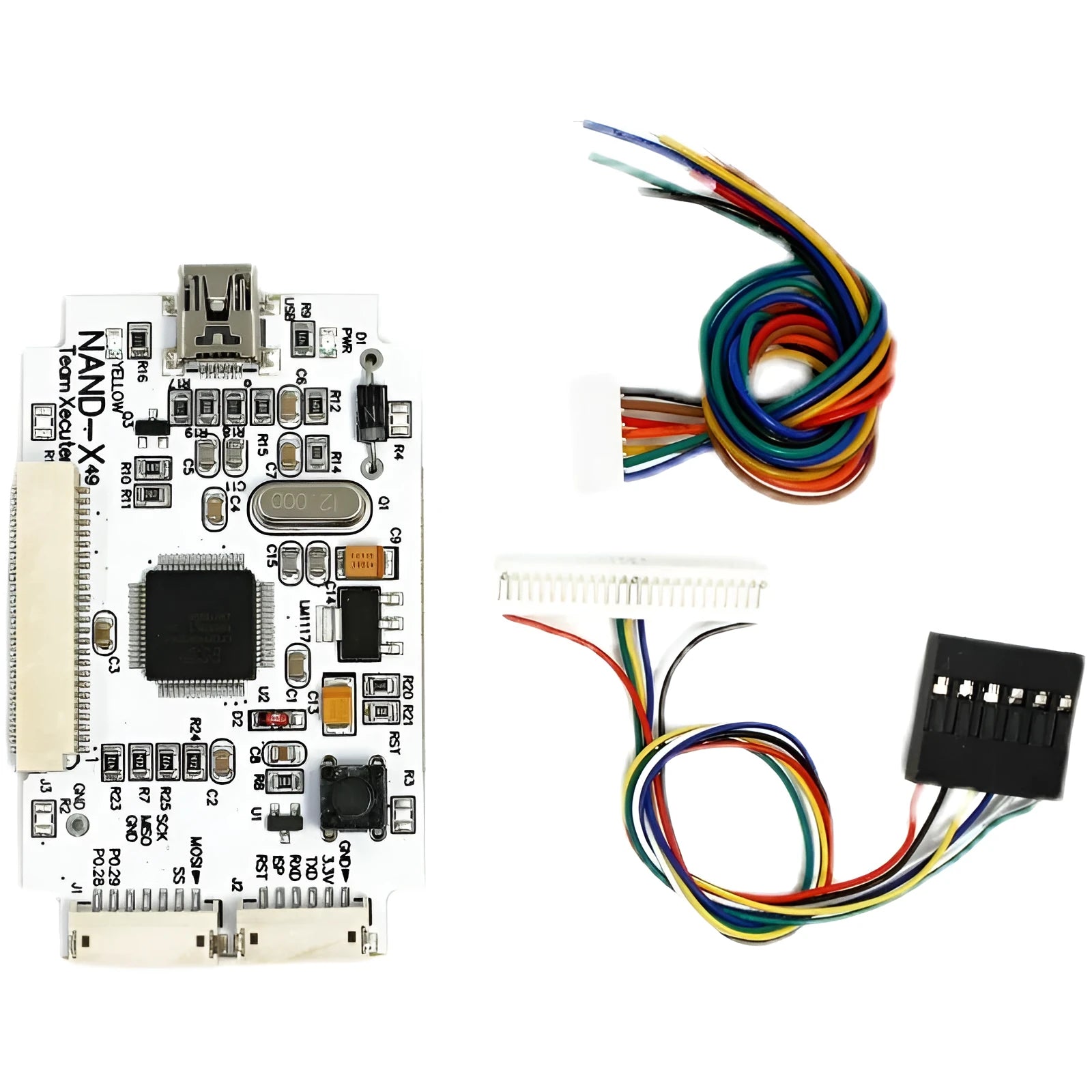 Simplified Xbox 360 brushing and chipping tool kit with USB connector and three pieces.