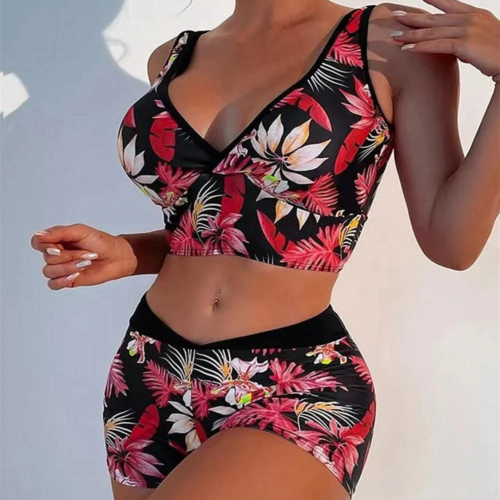 Women's two-piece swimsuit with printed boxer briefs and sleeveless top in polyester