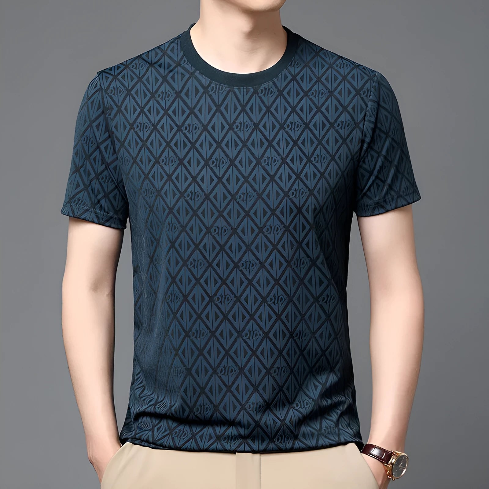 Men's round neck jacquard short sleeve casual shirt in polyester ice silk fabric