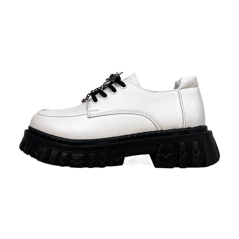 Women's preppy style loafers with metal cross shoulder strap in Duke Asterism colour