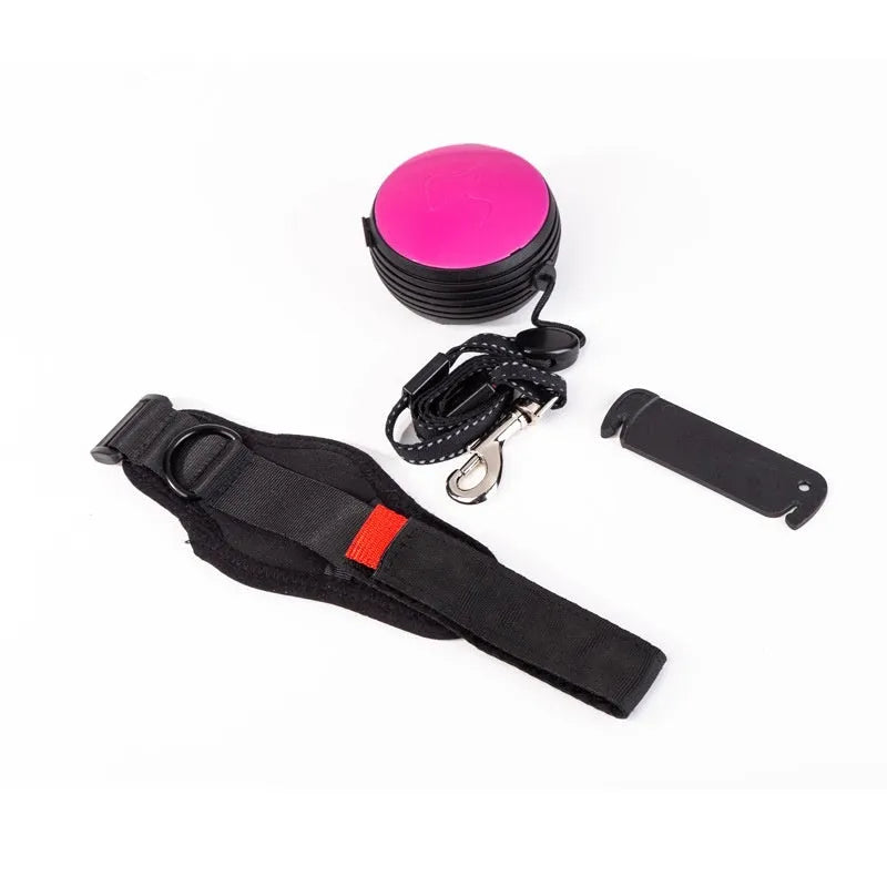 Pet Holding Hands brand automatic retractable dog lead in six colour options on a 3 metre nylon strap.