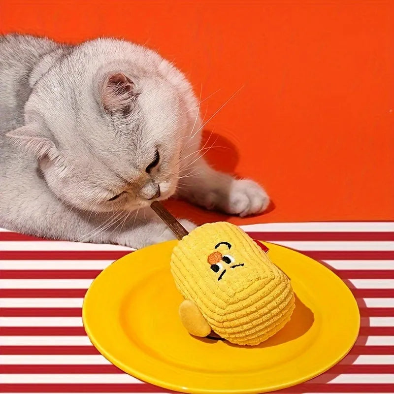 Polio wood corn cob shaped chew toy for cats on a white background