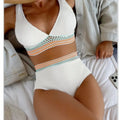 Women's solid colour high-waist split bikini set in white or pink nylon fabric