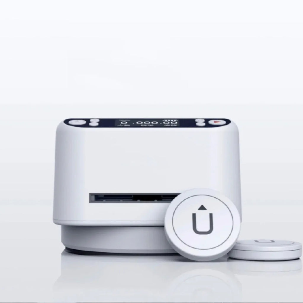 Third generation automatic dealing device for poker card distribution with plastic construction