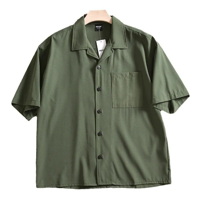 Men's lightweight loose fit summer shirt in solid colour with short sleeves