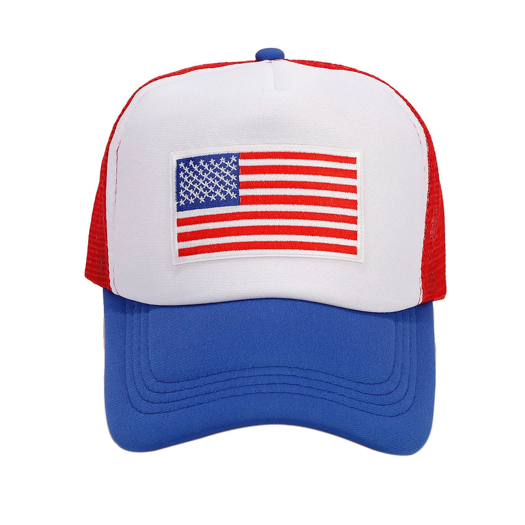 Adjustable baseball cap in red or blue space cotton mesh fabric with dome crown