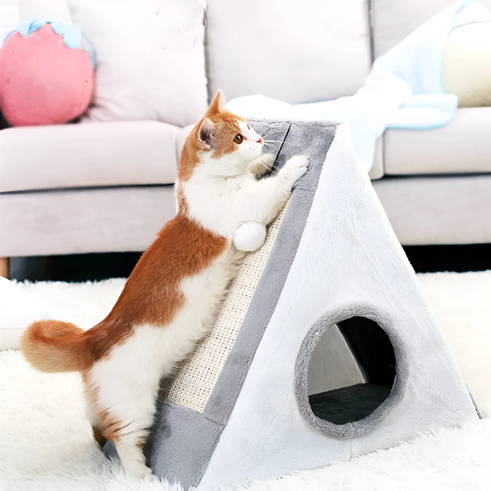 Triangle-shaped sisal cat scratching post and bed in grey and white colour option