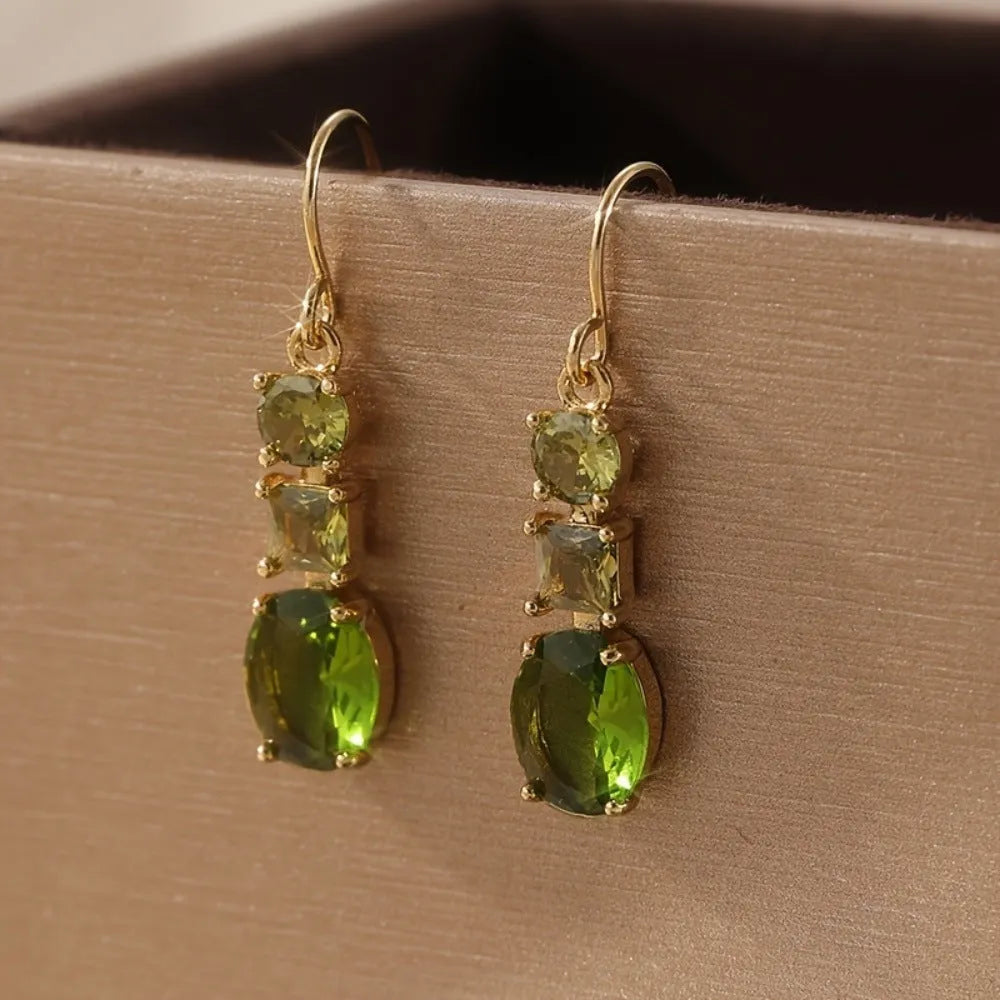 Green quadrilateral geometric copper earrings with retro bohemian style
