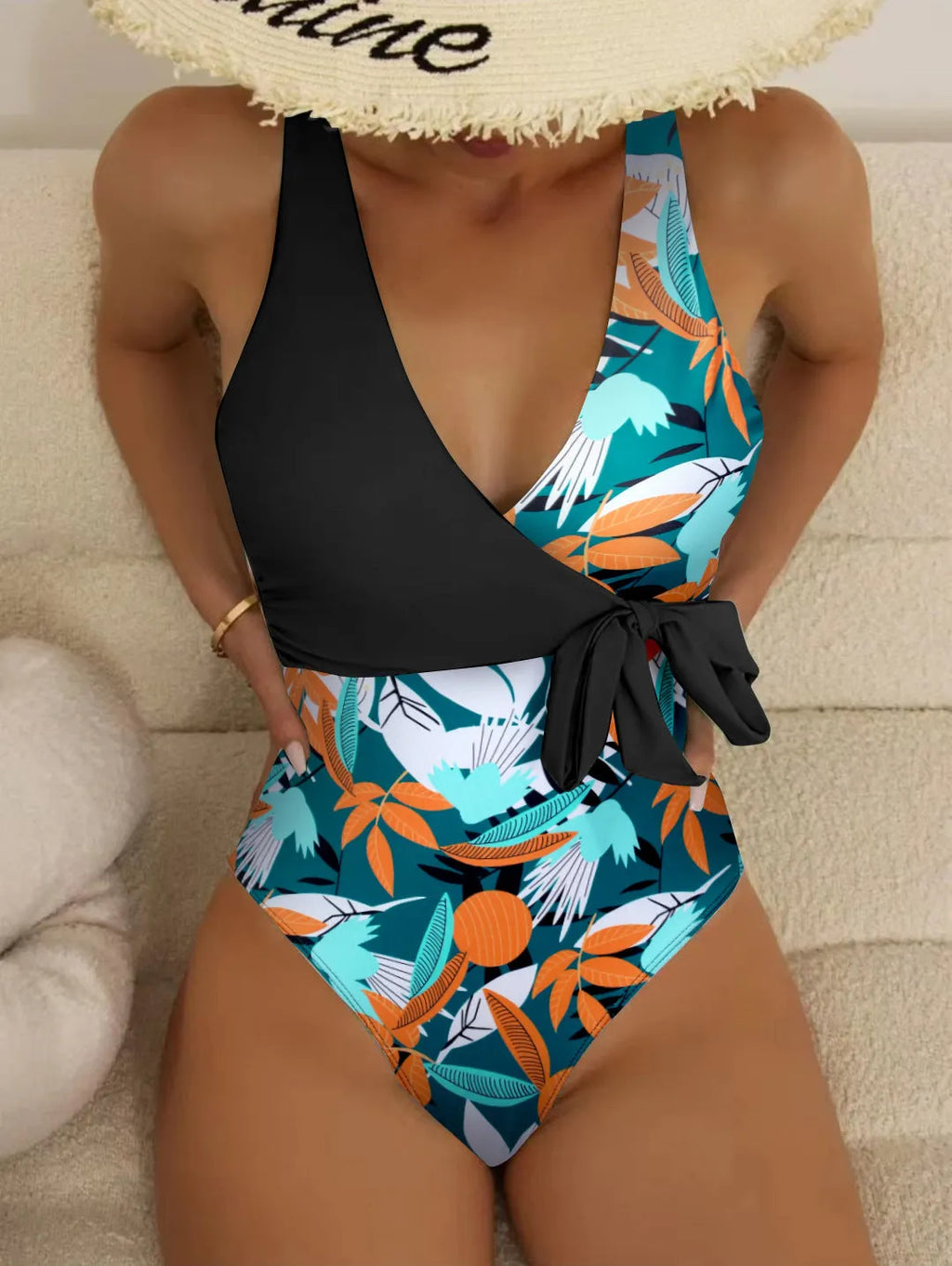 Women's high waist one-piece swimsuit with printed pattern in quick-drying polyester fabric
