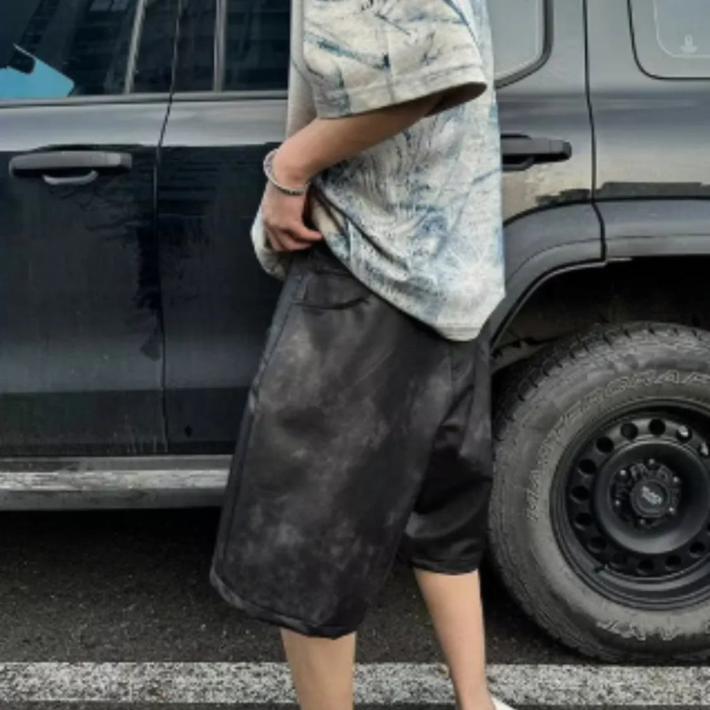 Men's loose fit polyester T-shirt in solid colour with crew neck and short sleeves