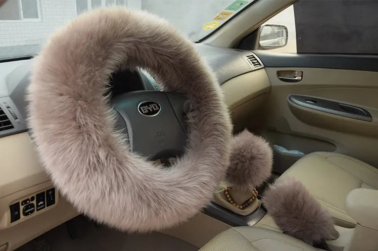 Sheepskin and wool steering wheel cover in white on a 38cm diameter wheel