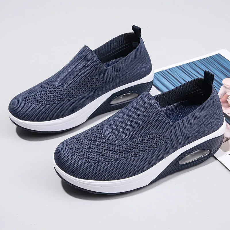 Women's mesh outdoor running shoes with air cushion sole in multiple colour options