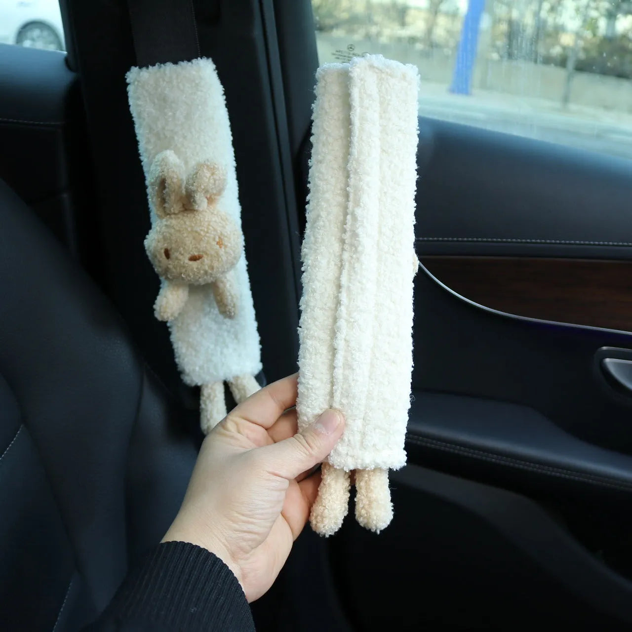 Lamb wool car seat belt shoulder protector in cartoon rabbit, bear, or rabbit bear designs