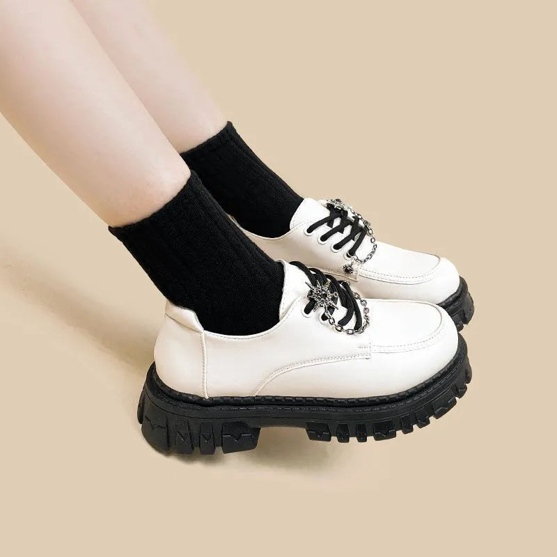 Women's preppy style loafers with metal cross shoulder strap in Duke Asterism colour