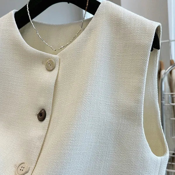Women's French style round neck sleeveless vest in polyester fabric