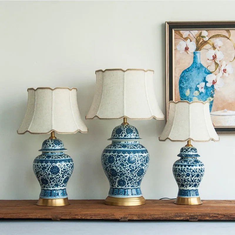 Blue and white porcelain Chinese table lamp with ceramic base and cloth shade
