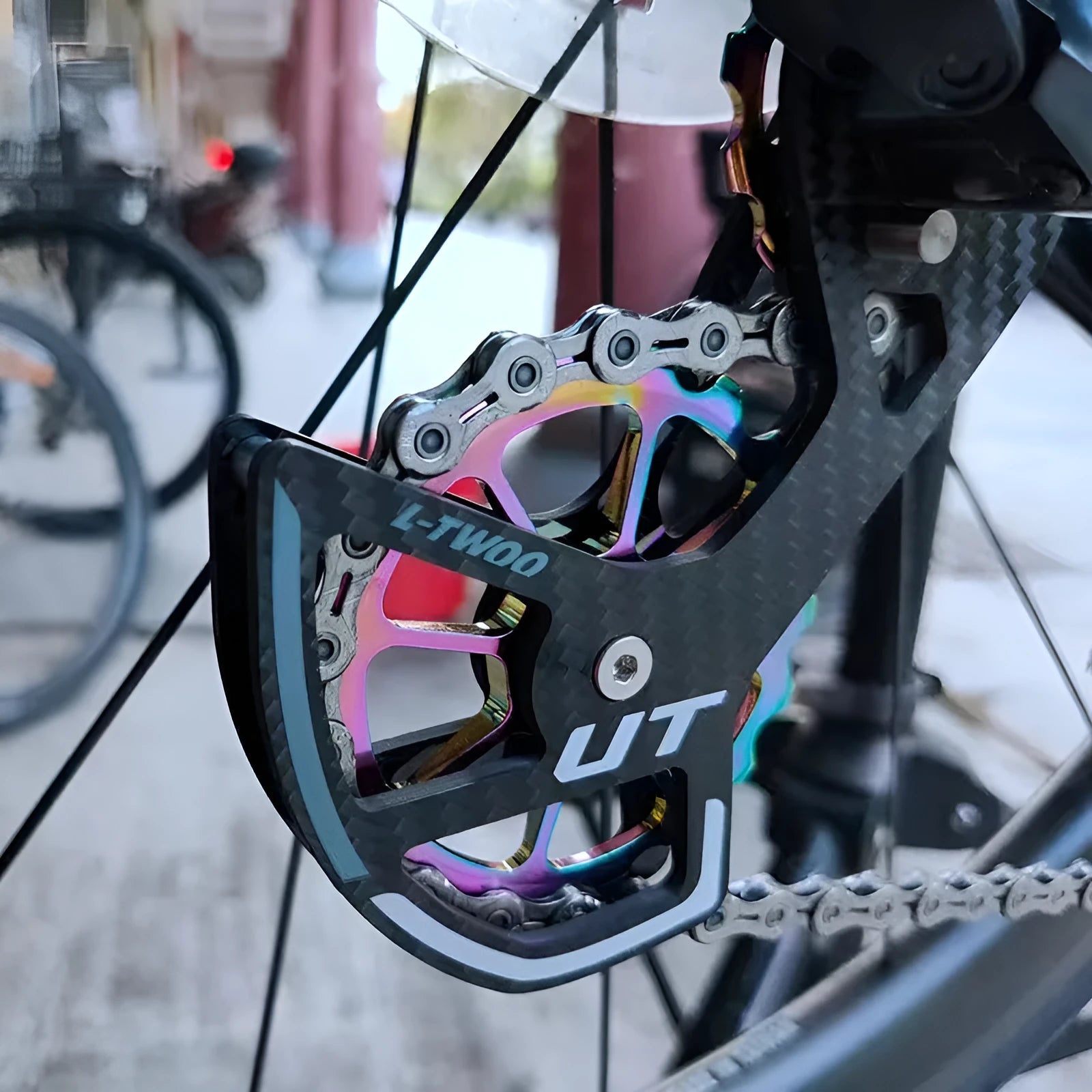 LTWOO 105 rear derailleur pulley wheels compatible with Shimano R7000, showing 13T upper and 18T lower jockey configuration