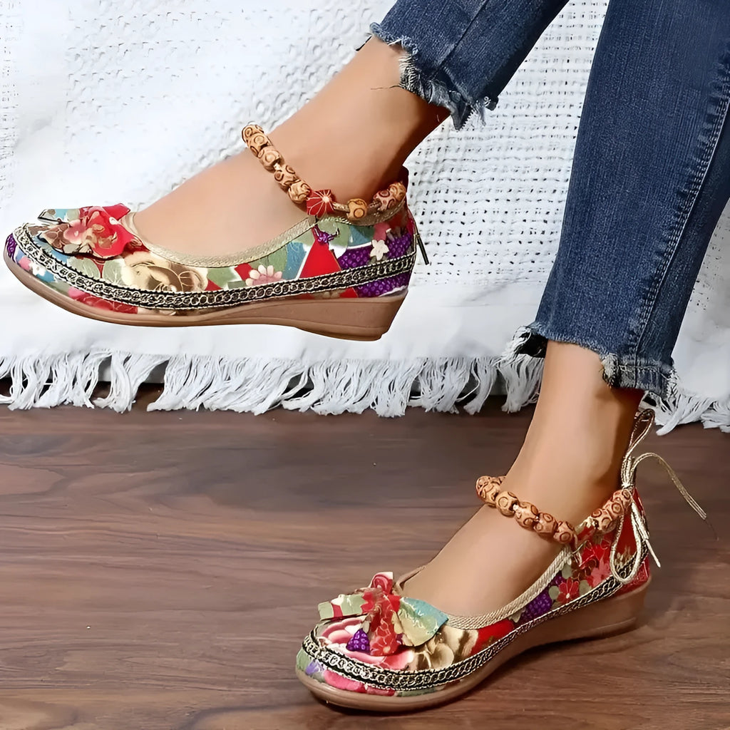 Women's black ethnic platform sandals with cloth upper and elastic band in size display