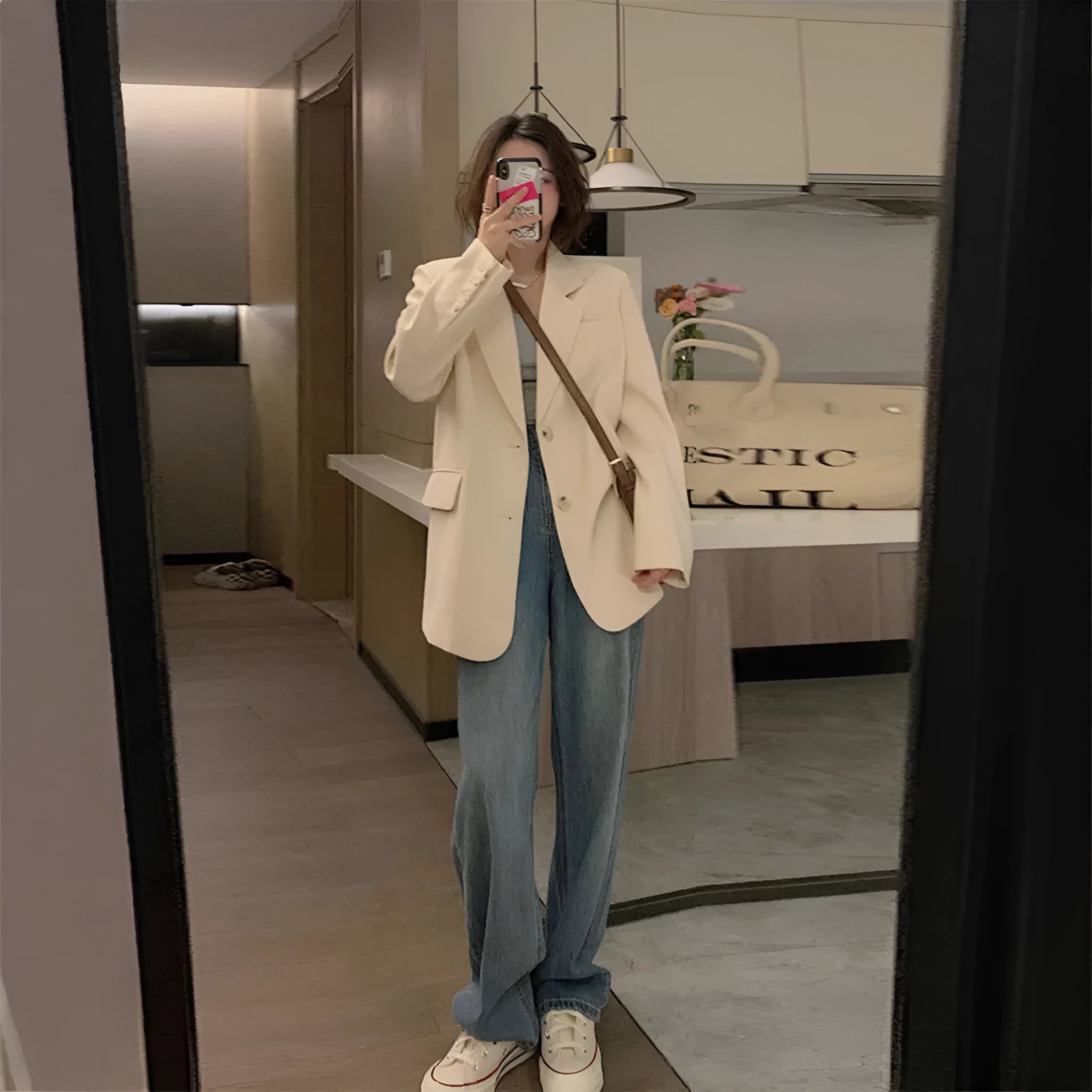 Korean style fried street small suit jacket in polyester with long sleeves and pocket details