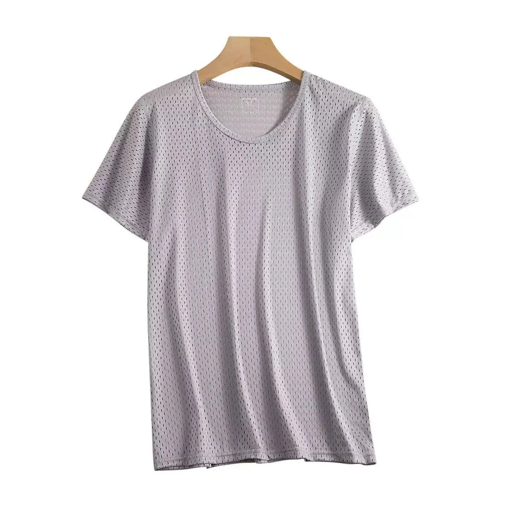 Men's solid colour Ice Silk short sleeve t-shirt in loose regular fit.