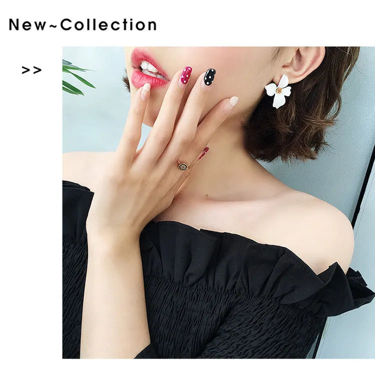 White and pink flower stud earrings for women with floral design