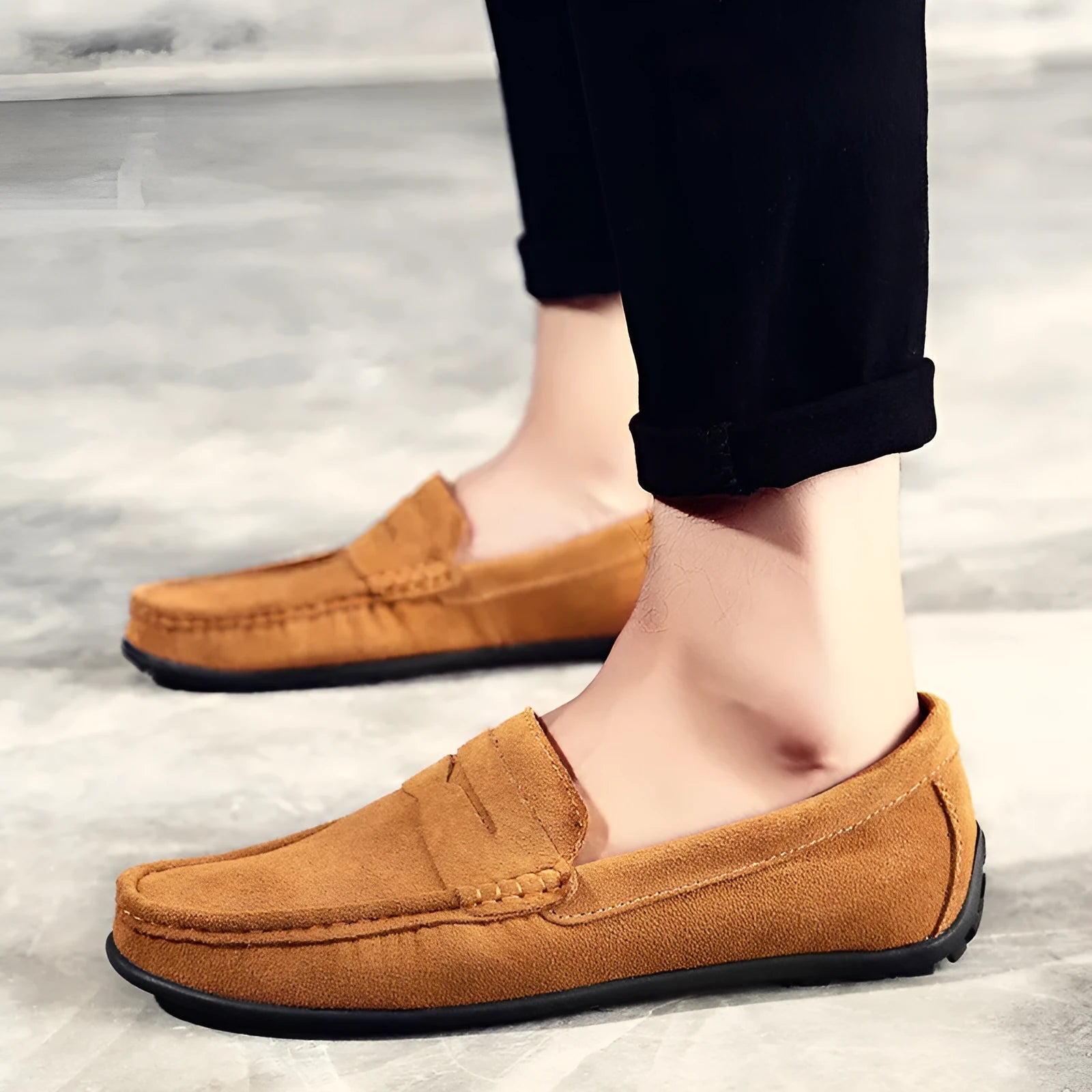 Men's suede leather casual loafers in low-top Gommino style with rubber soles