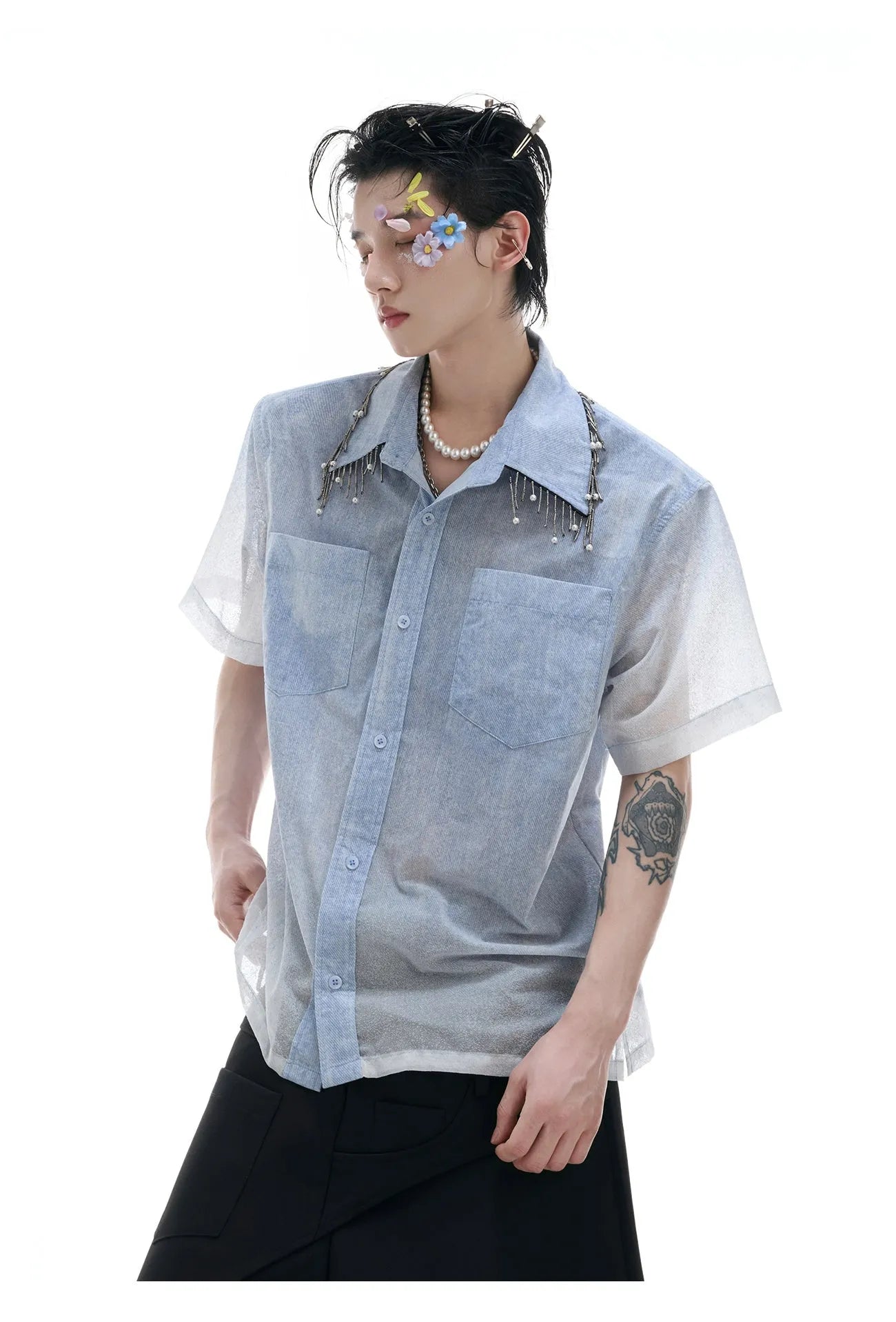 Men's blue and white gradient loose short sleeve shirt with quilted design