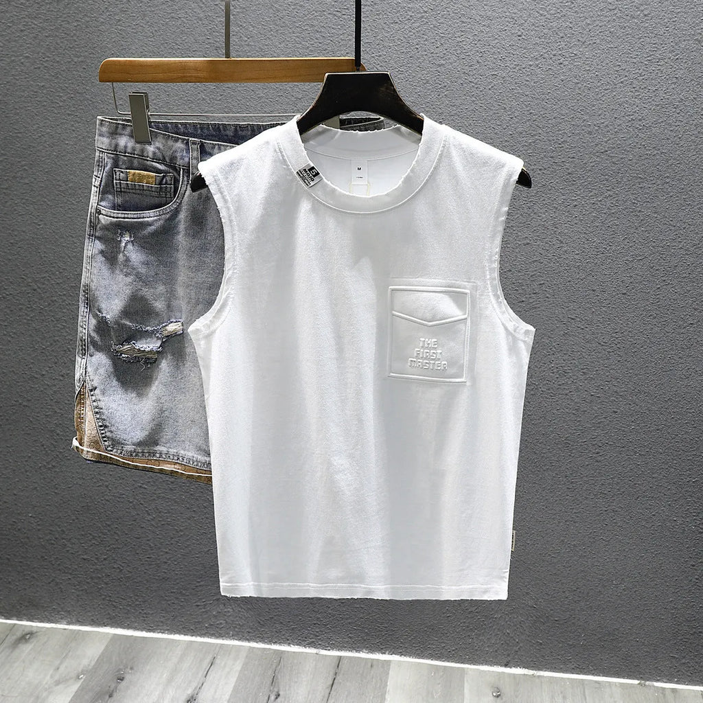 Black and white cotton sleeveless t-shirt with loose fit and straight hem design