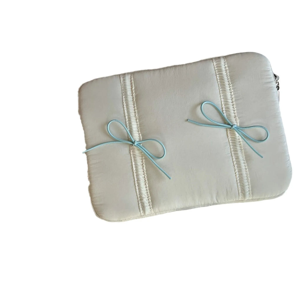 Polyester tablet PC bag with elastic lace bow closure in pink, size 13-14 inches
