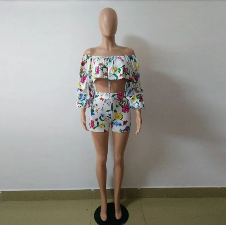 Multicolour digital print women's loungewear set with pile sleeves and matching shorts.