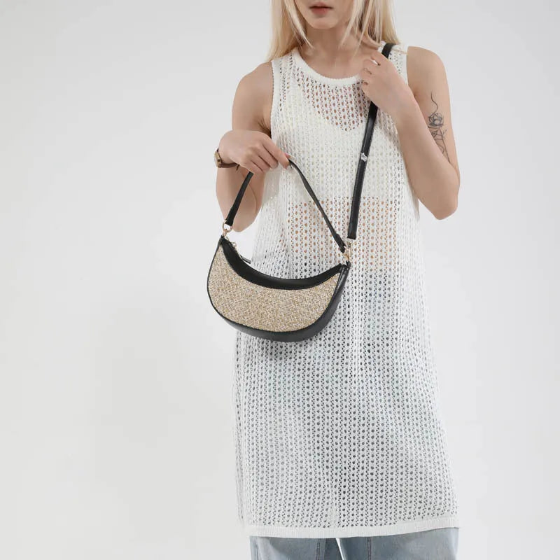 Women's straw crossbody bag with dumpling shape, contrast stitching and single shoulder strap