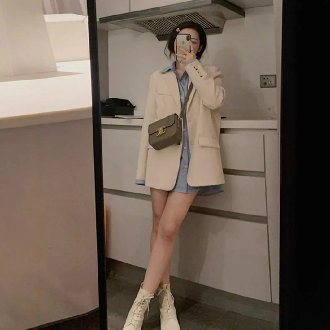 Korean style fried street small suit jacket in polyester with long sleeves and pocket details