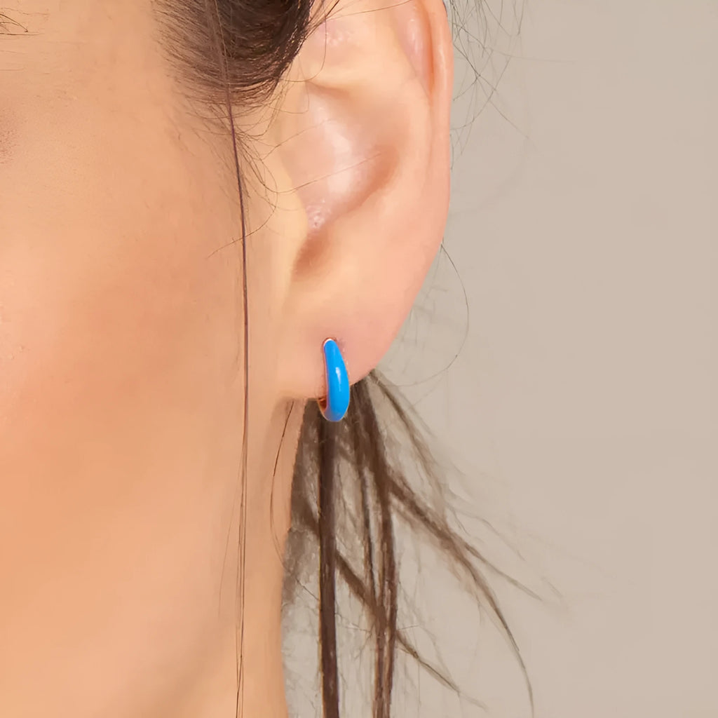 Curved epoxy oval earrings with dripping oil finish in seven colour options