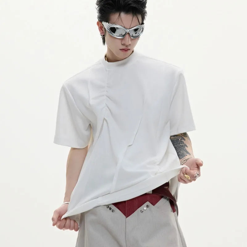 Men's pleated cotton t-shirt in loose fit with round neck in solid colour options
