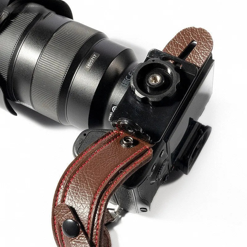 WDS-Snapshot Leather Camera Wristband for SLR micro single cameras Black Brown
