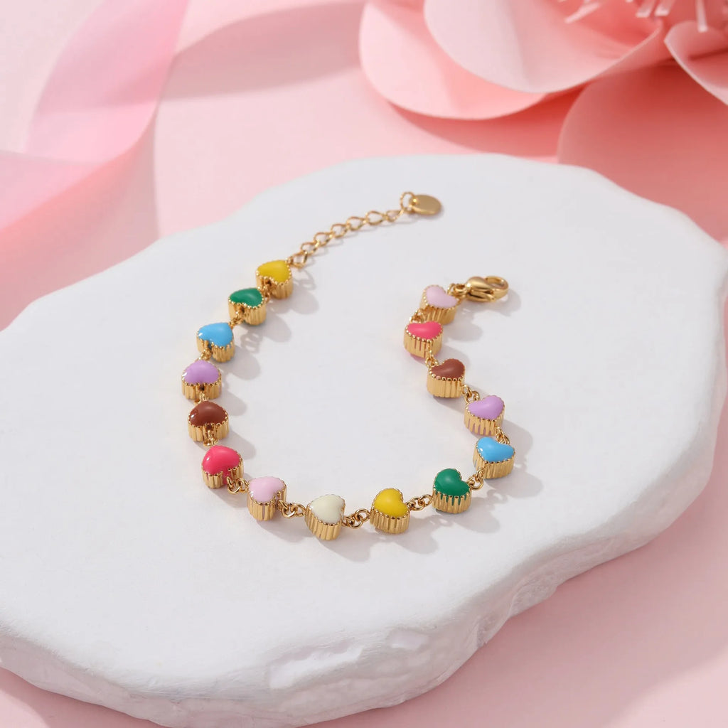 Gold or silver colour love heart-shaped titanium steel bracelet for women's fashion jewellery
