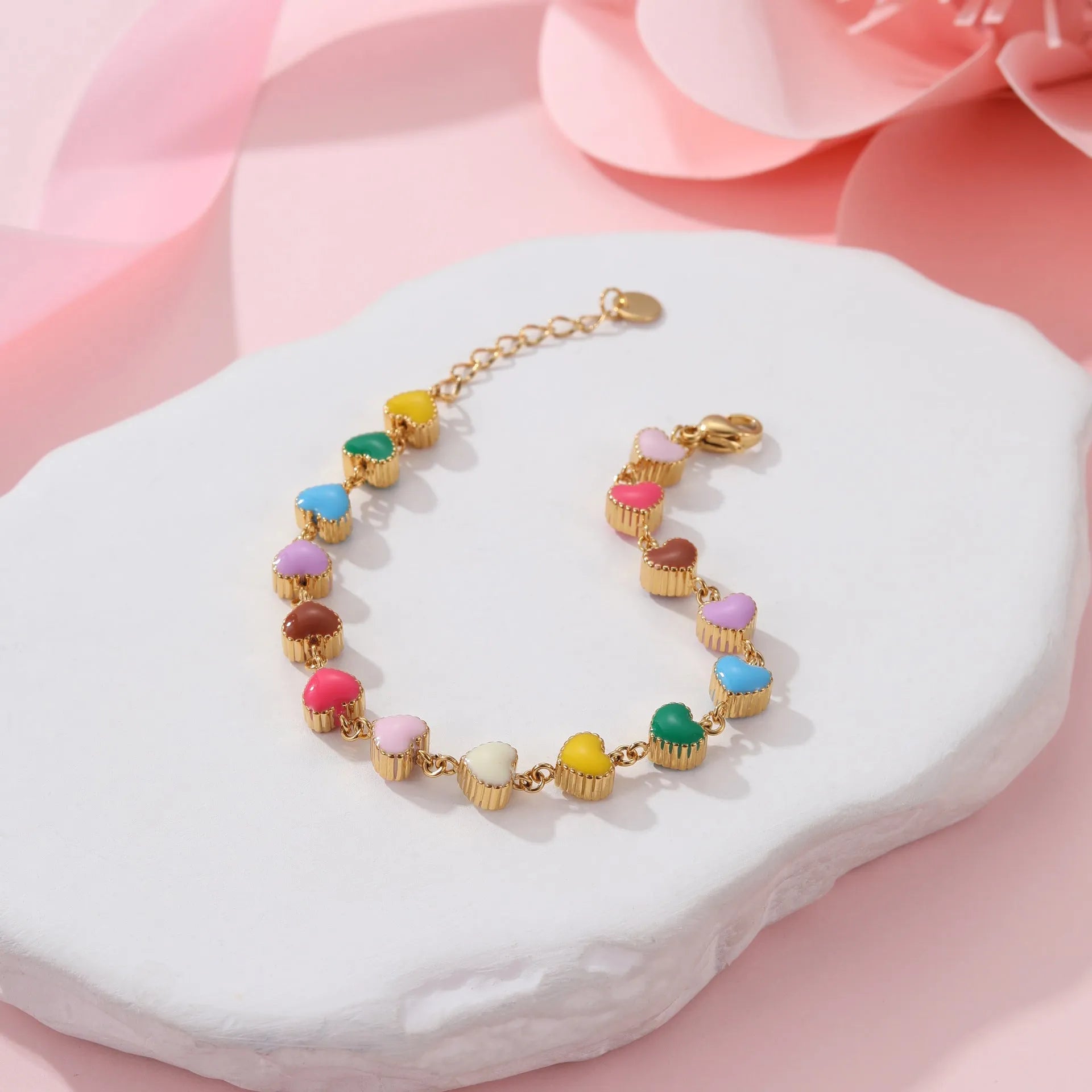 Gold or silver colour love heart-shaped titanium steel bracelet for women's fashion jewellery