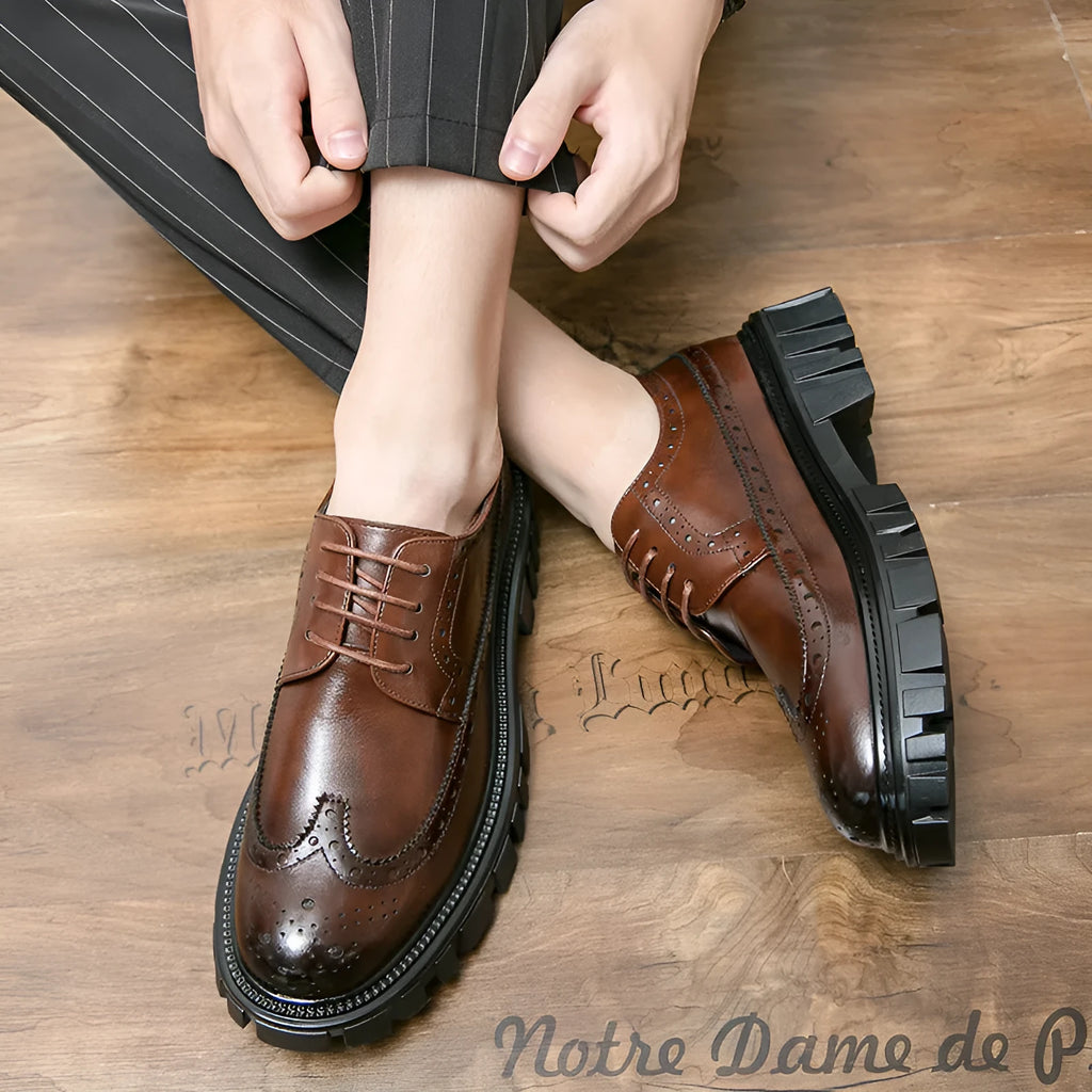 Men's black and brown brogue shoes with round toe design and artificial PU upper