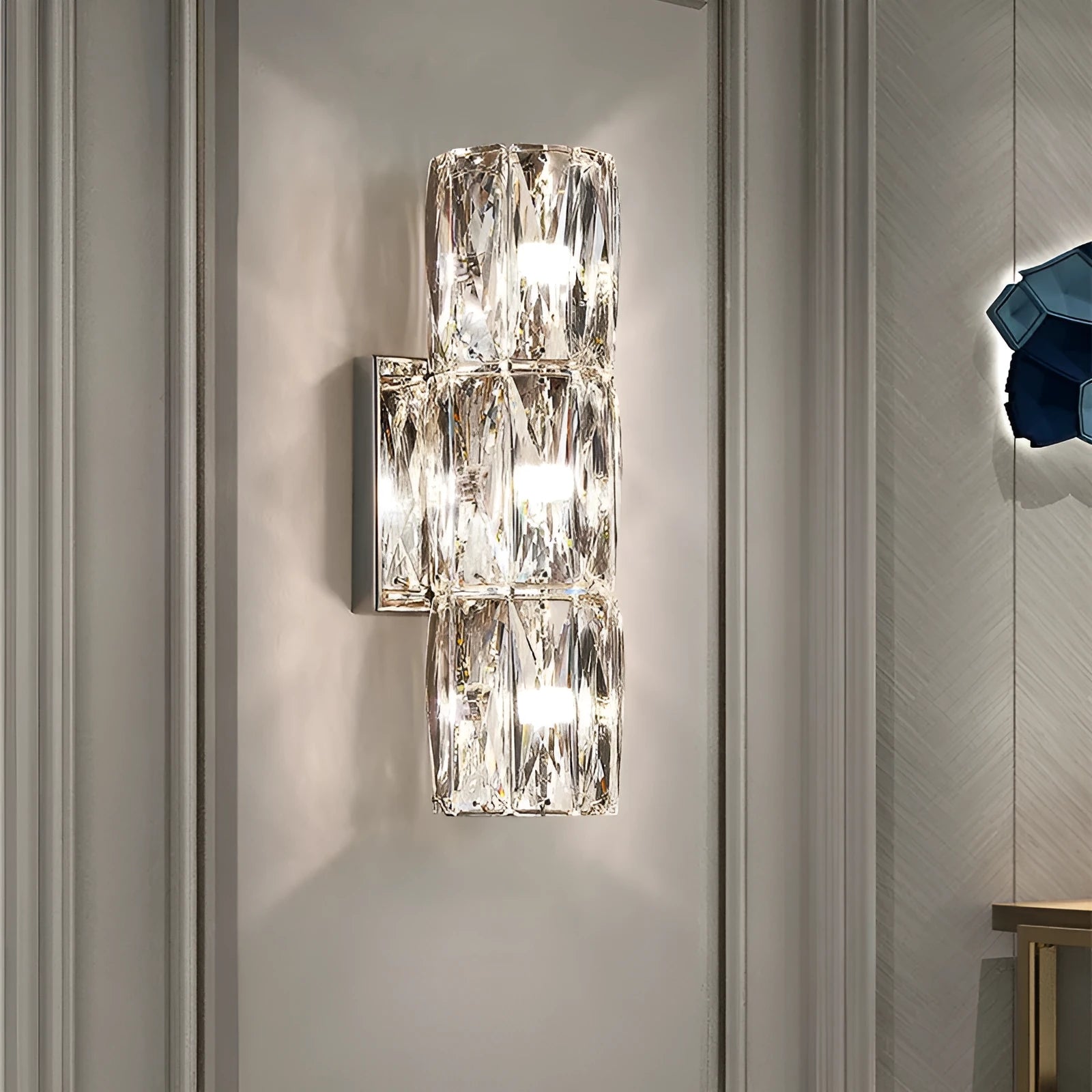 Crystal wall lamp in chrome or gold finish, available in 200mm, 300mm, 400mm, 600mm and 1000mm lengths