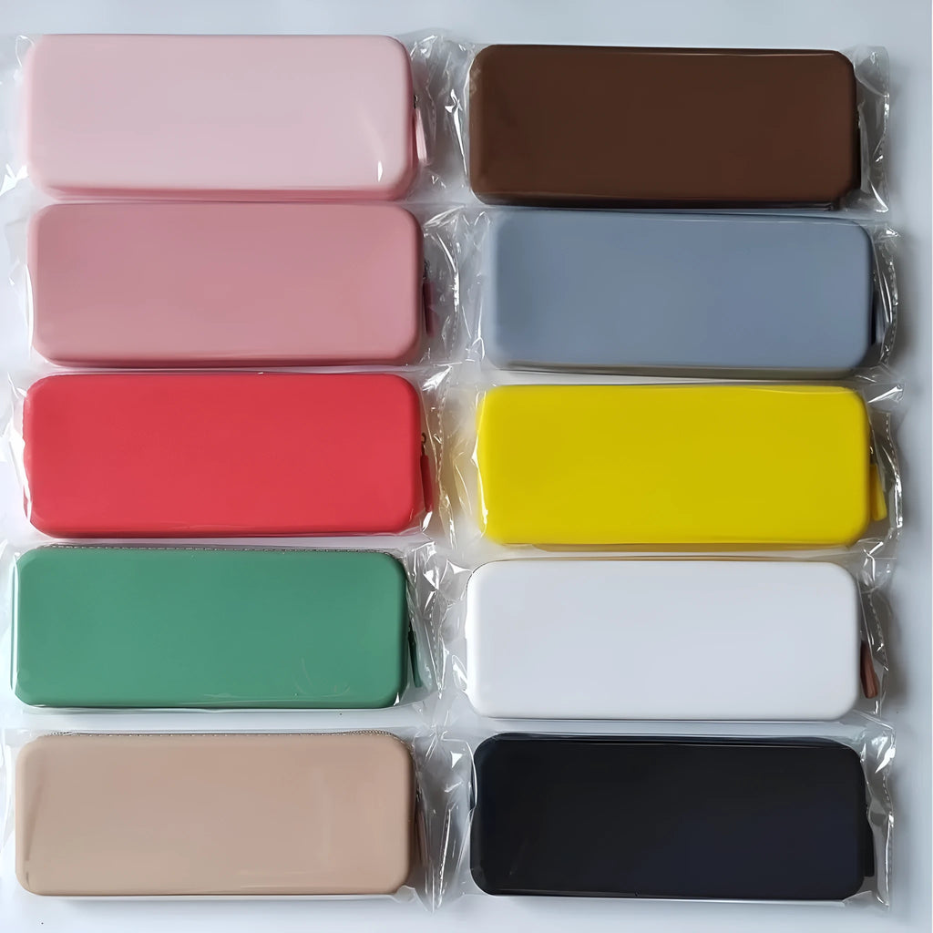 Silicone dustproof makeup brush storage bag in various colours, showing compact size.