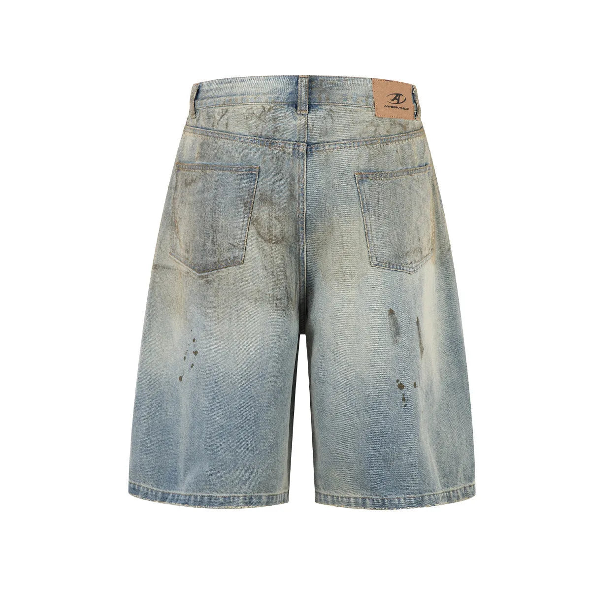 Washed blue cropped denim jeans with straight leg cut and zipper fly