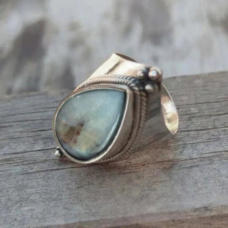 Women's copper ring with teardrop sticker in ancient silver, drop-shaped geometric design