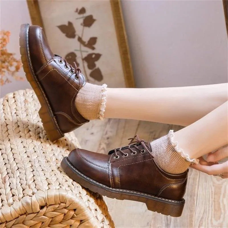 Women's black preppy retro Mary Jane shoes with front lace-up and low square heel