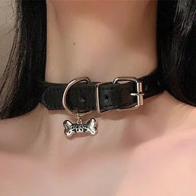 Black leather dog collar with bell pendant showing three design options adjustable from 21cm to 50cm