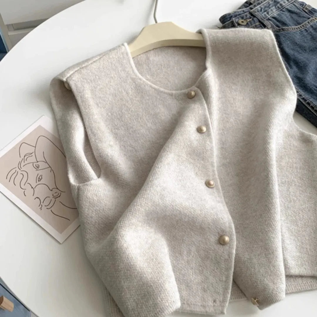 Women's polyester half-sleeve pullover vest in commuting style available in six colours