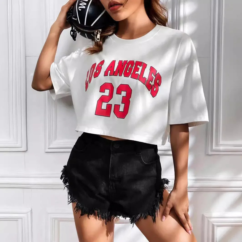 Black loose fit cotton t-shirt with exposed navel design and white English letter printing on front
