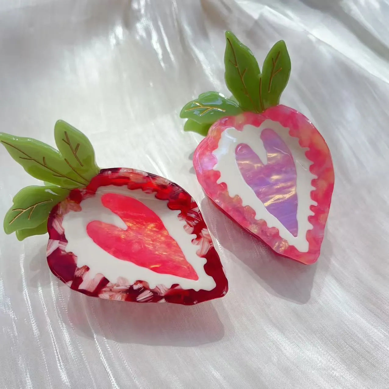 Hand-made red strawberry shaped resin hair clip with green leaf and metal clip for girls.